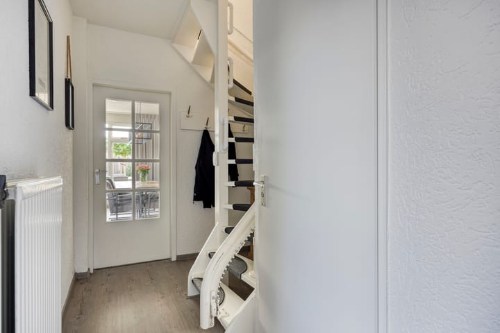 Foto 4 van Monarchstraat 25