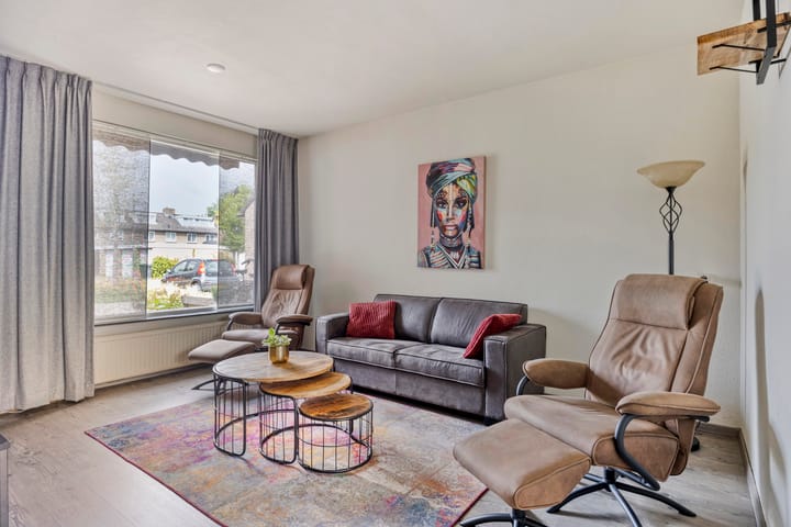 Foto 5 van Monarchstraat 25