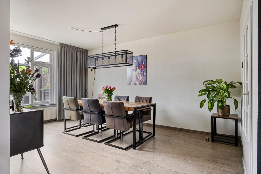 Foto 7 van Monarchstraat 25