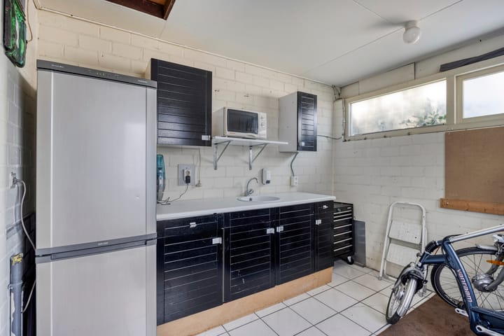 Foto 13 van Monarchstraat 25