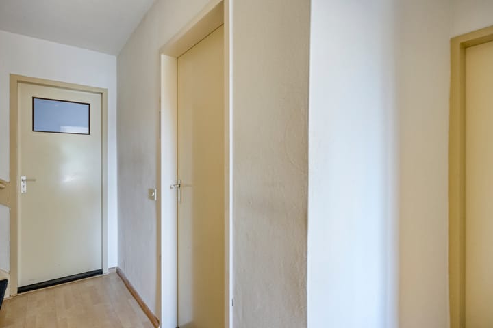 Foto 16 van Monarchstraat 25