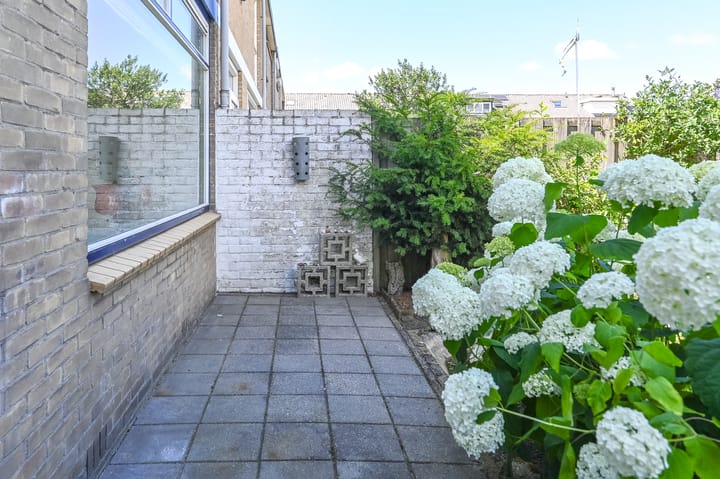 Foto 31 van De Uitkijklaan 9