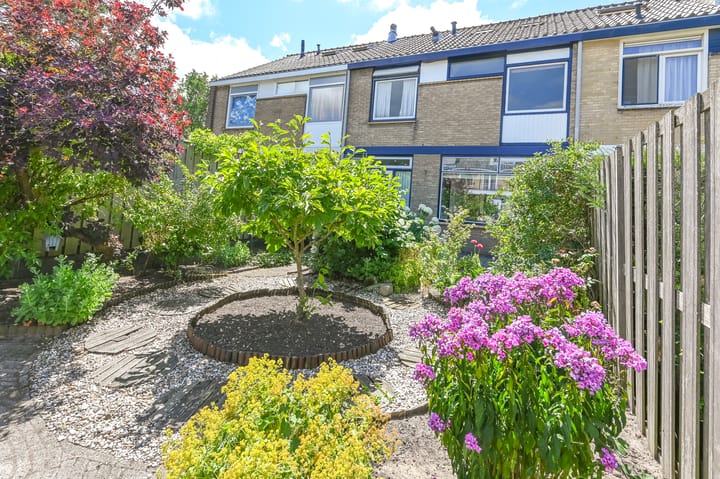 Foto 34 van De Uitkijklaan 9