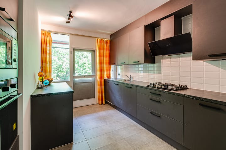 Foto 11 van Soestdijkerstraatweg 82-16