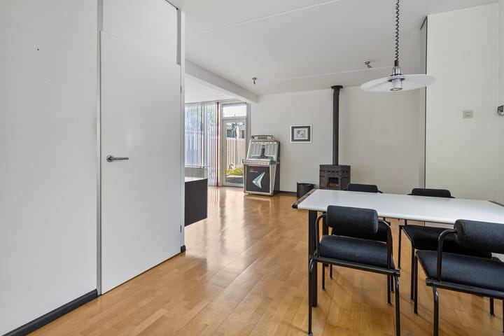 Photo 5 of Vleugelnootstraat 5