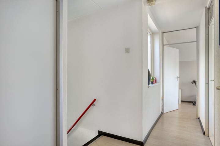 Photo 24 of Vleugelnootstraat 5