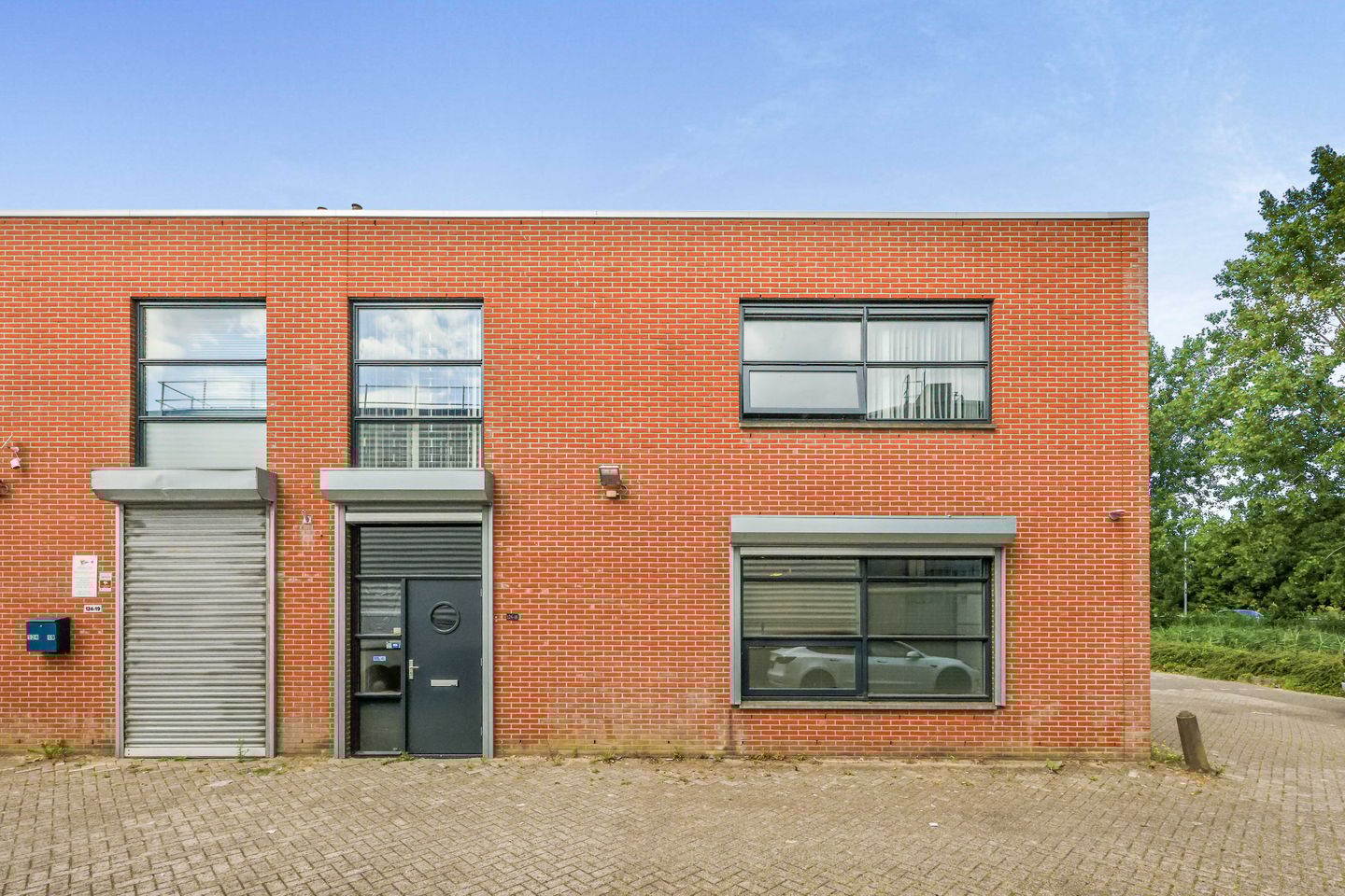 Bekijk foto 2 van Parallelweg 124-18