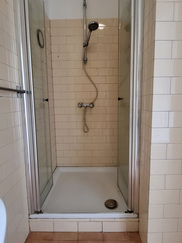 Photo 12 of Haarlemmerstraat 93