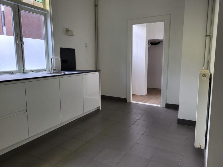 Photo 17 of Haarlemmerstraat 93