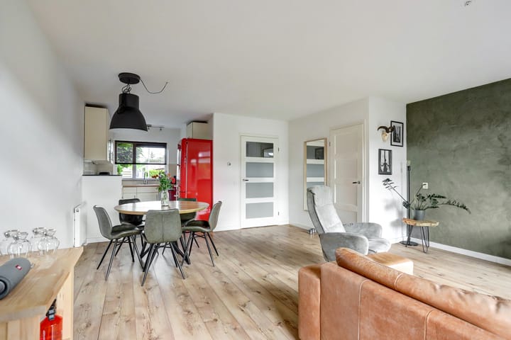 Foto 2 van Dr. Joop den Uylsingel 105