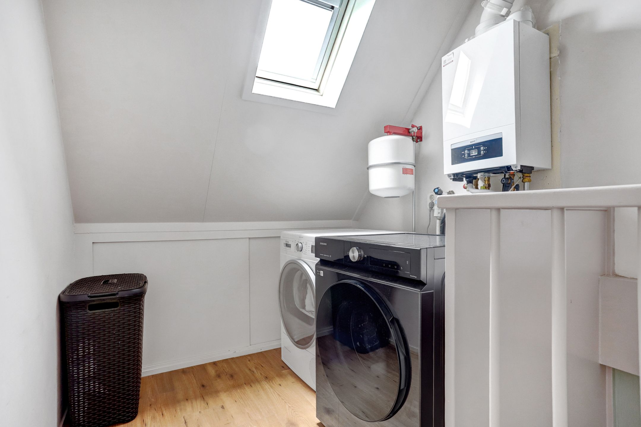 Foto 36 van Dr. Joop den Uylsingel 105