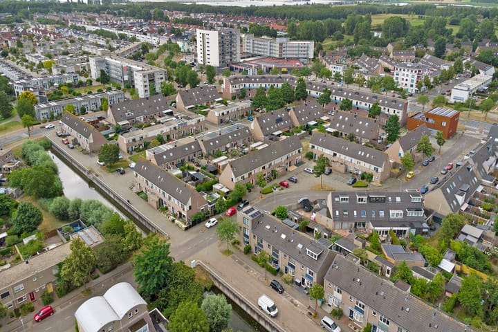 Foto 47 van Dr. Joop den Uylsingel 105