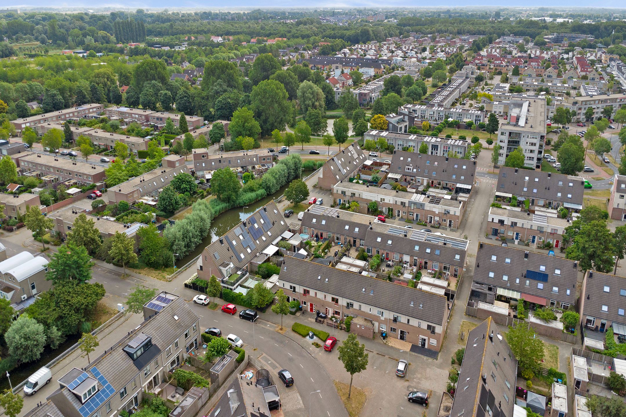 Foto 48 van Dr. Joop den Uylsingel 105