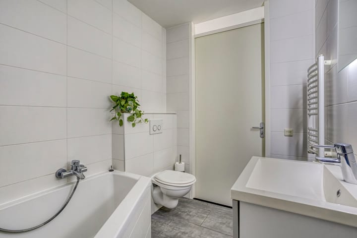 Foto 22 van Aart van der Leeuwlaan 22