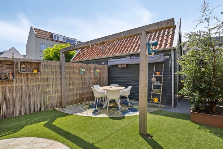 Foto 32 van Aart van der Leeuwlaan 22