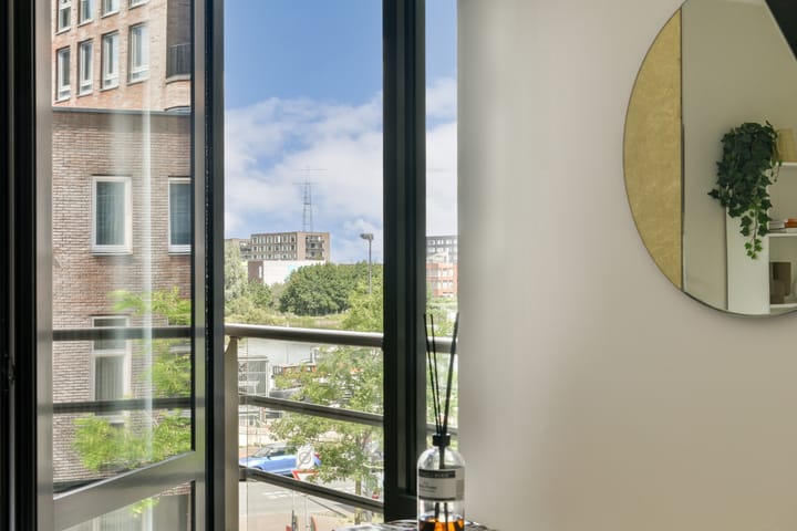 Foto 8 van Johan van der Keukenstraat 79-F