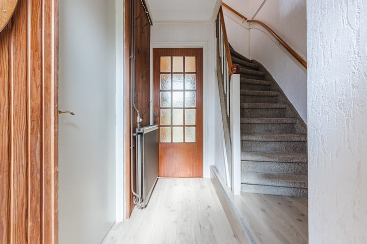 Foto 9 van Middenweg 465-B