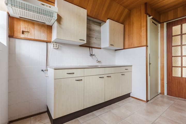 Foto 12 van Middenweg 465-B