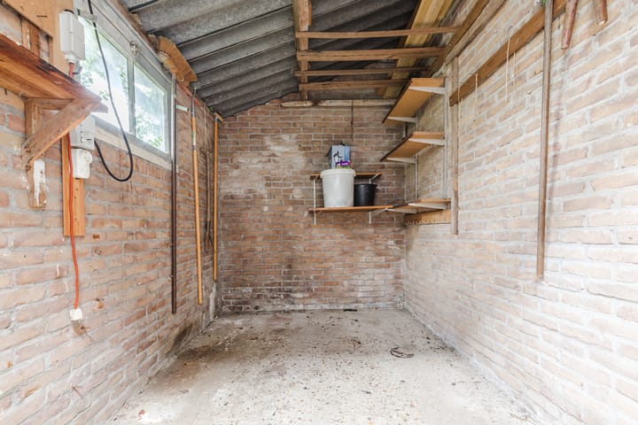 Foto 28 van Middenweg 465-B