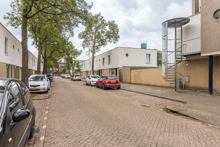 Foto 43 van Van Hessen-Kasselstraat 84
