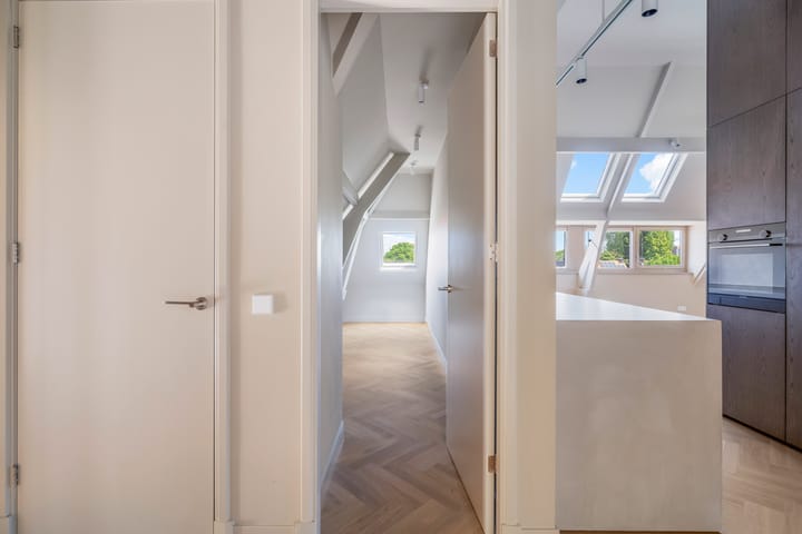 Foto 38 van van Arembergelaan 189-A