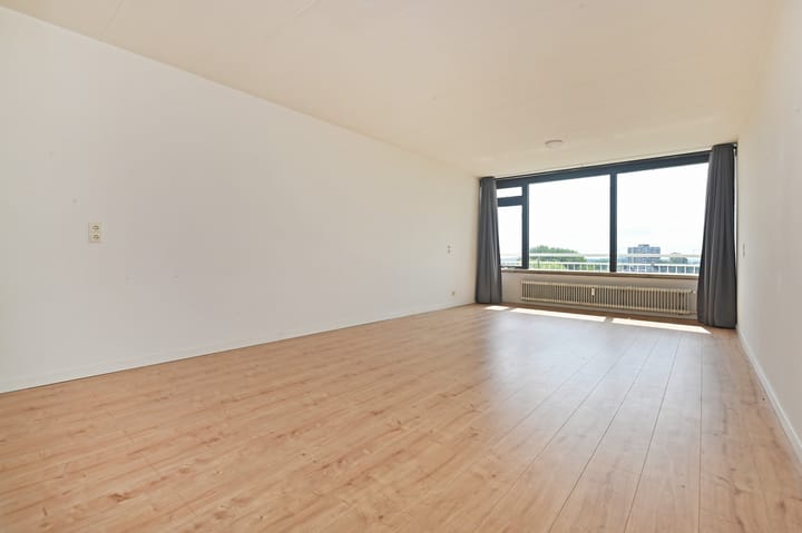 Photo 11 of Dunantstraat 1083