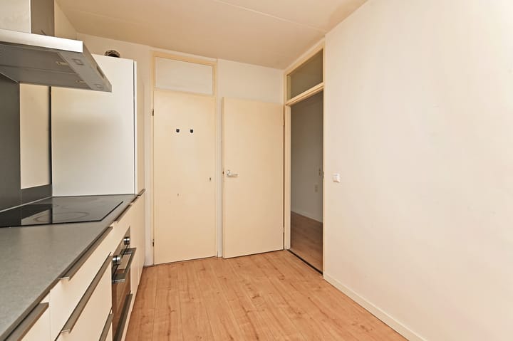 Photo 14 of Dunantstraat 1083