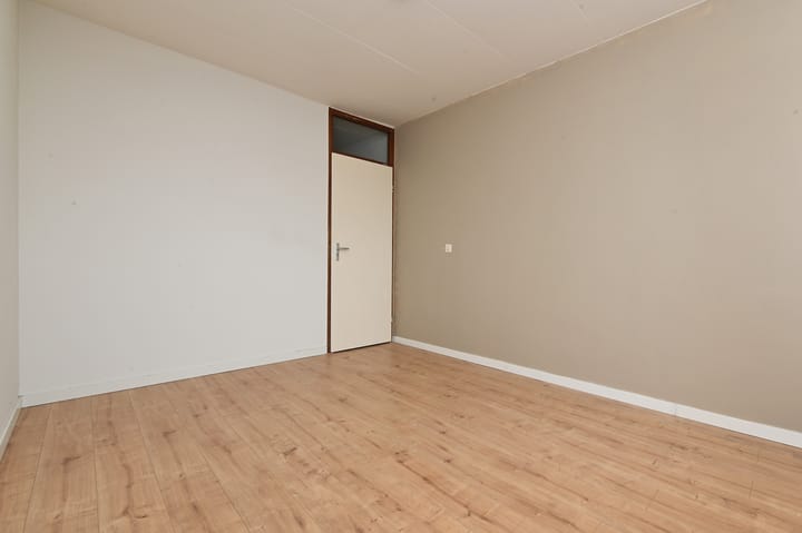 Photo 21 of Dunantstraat 1083