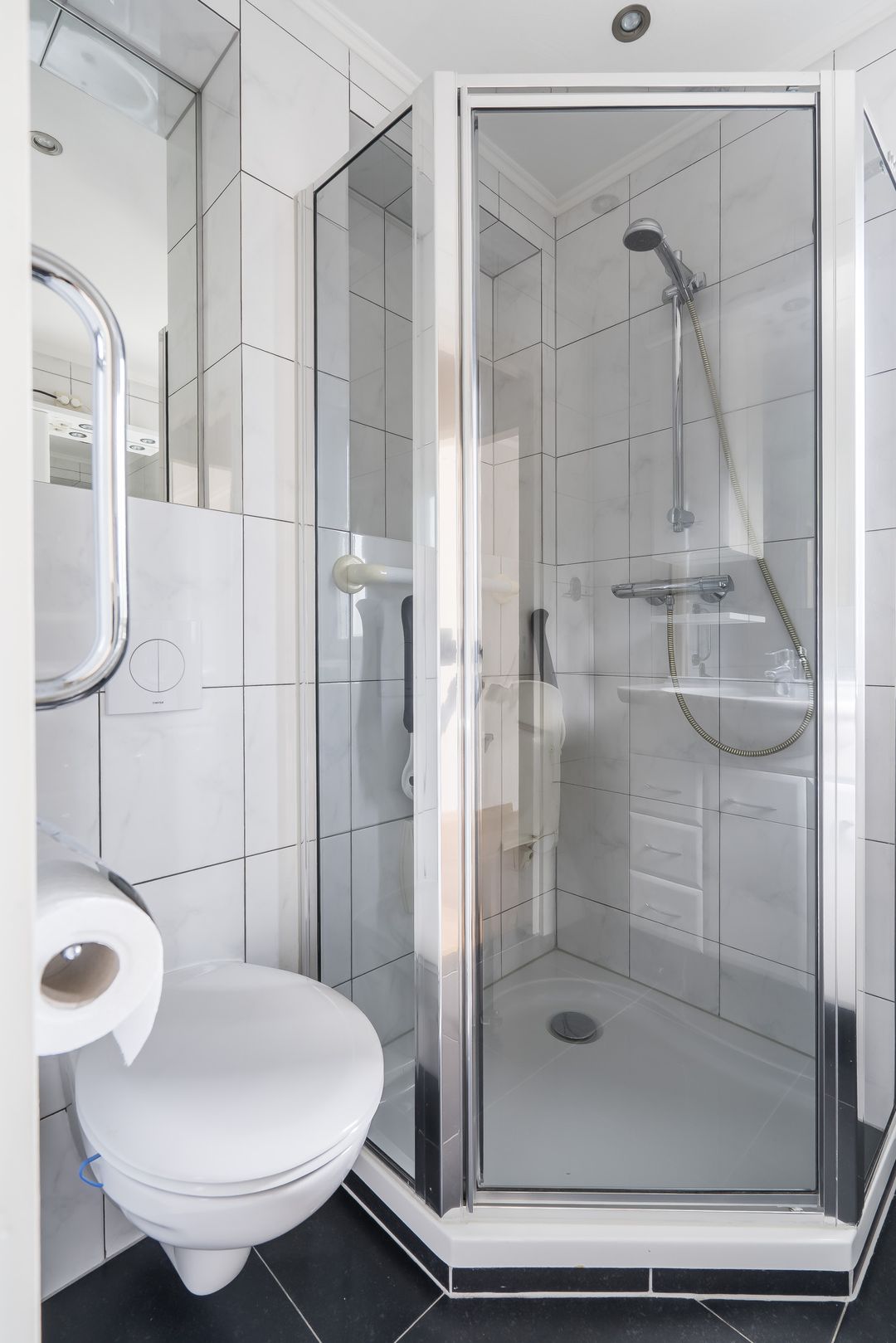 Foto 32 van Bernhardlaan 13