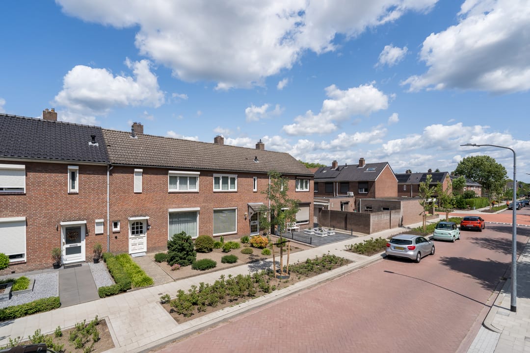 Foto 43 van Bernhardlaan 13