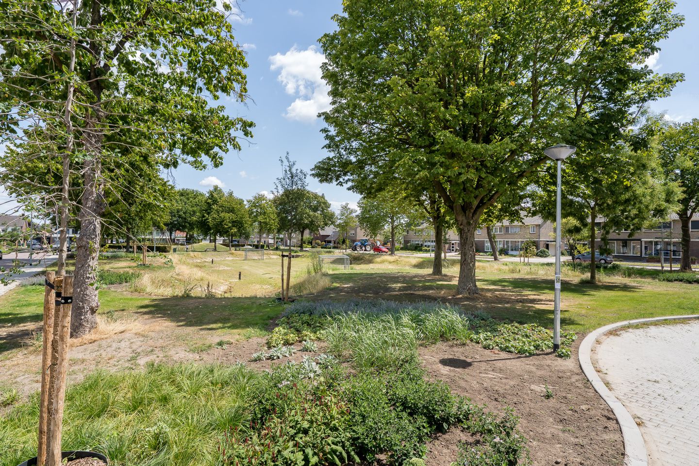 Foto 44 van Bernhardlaan 13