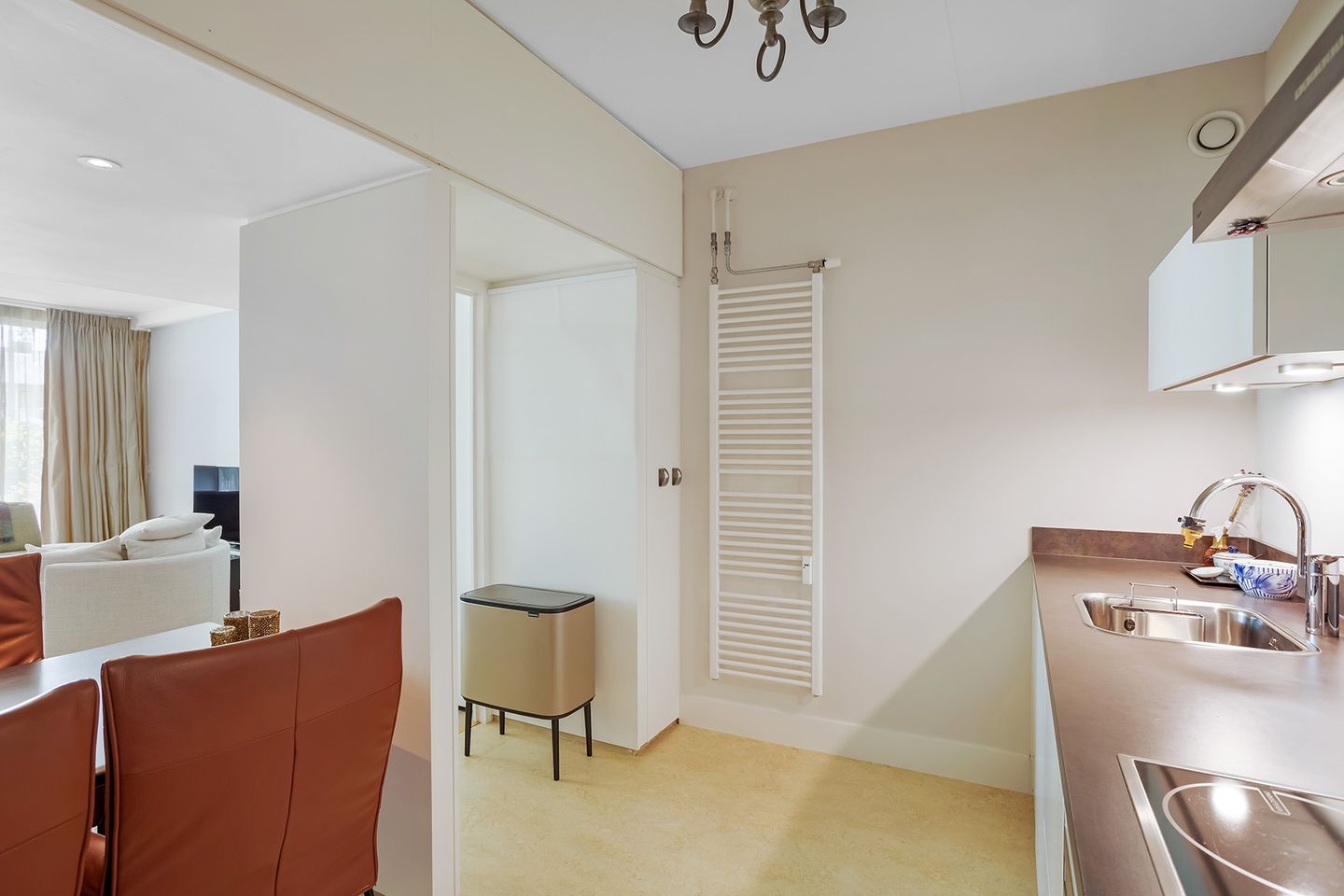 Photo 19 of Zwijnsbergenstraat 147