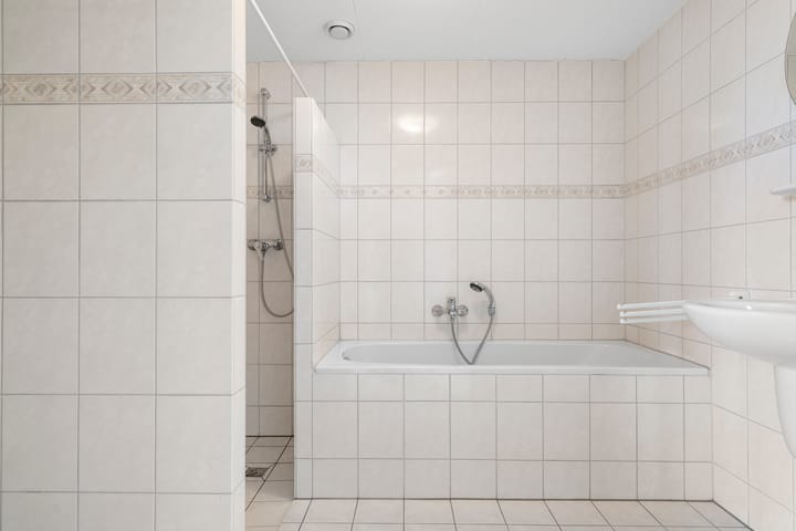 Foto 19 van Telefoonweg 23-A