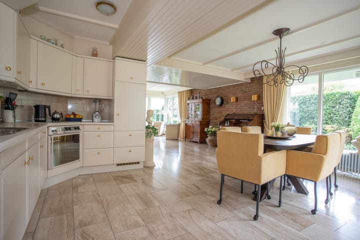 Photo 42 of De Wingerd 9