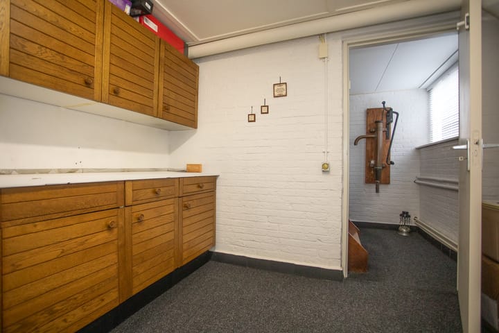 Photo 77 of De Wingerd 9