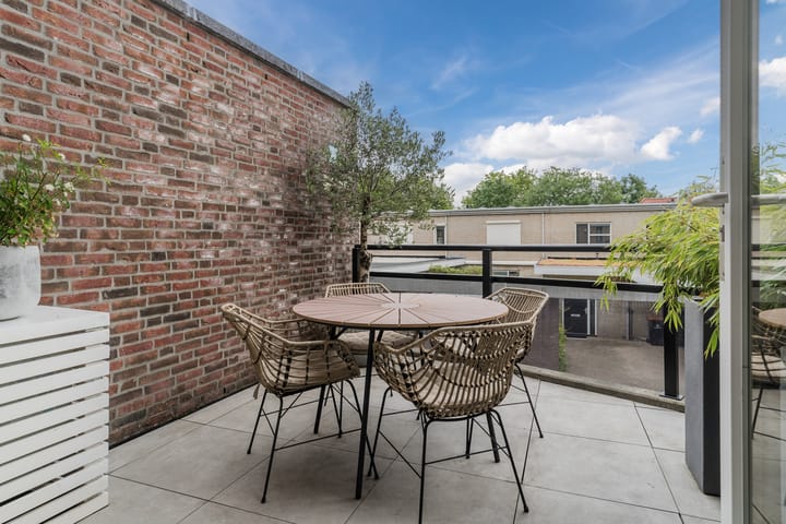 Foto 5 van Johanna van Gulikstraat 21