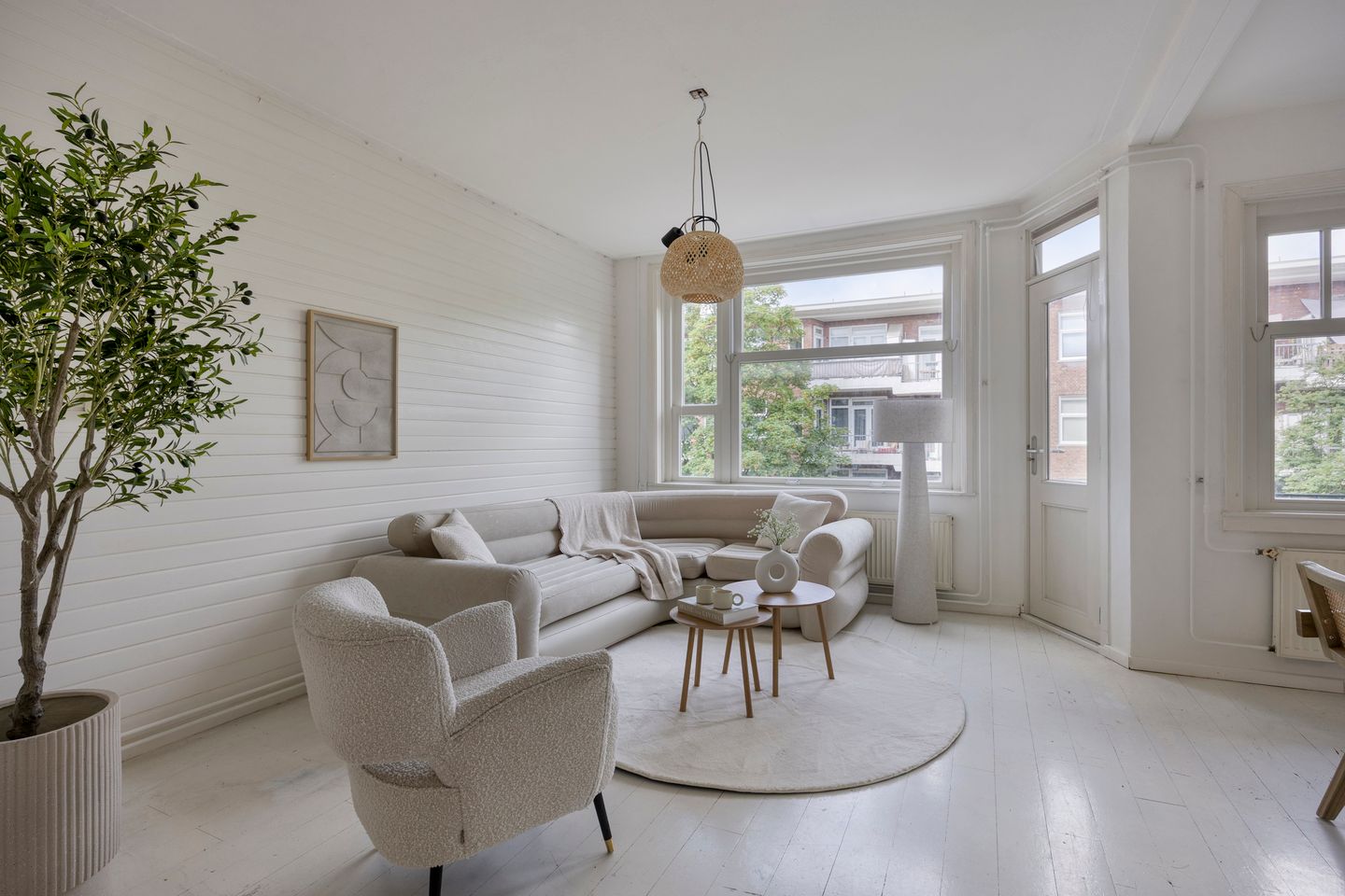 Foto 1 van Trouringhstraat 10-2