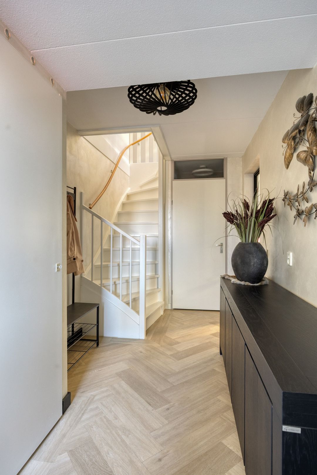 Foto 7 van Smaragd 73