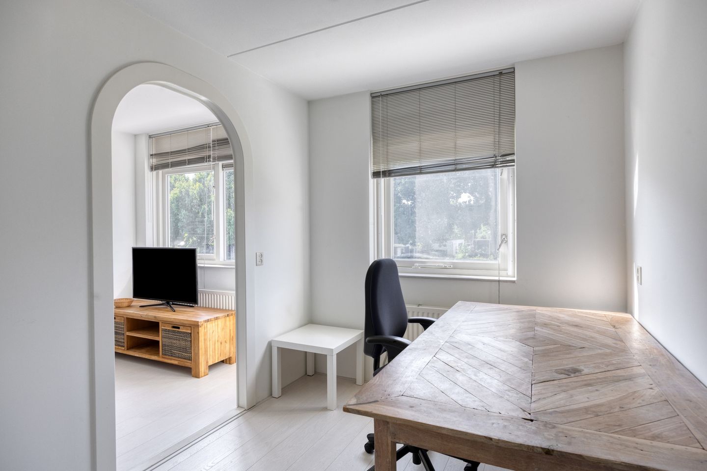 Foto 29 van Smaragd 73