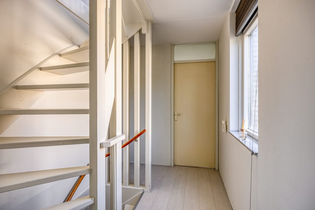 Foto 32 van Smaragd 73