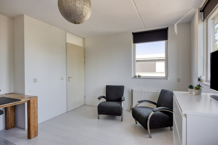 Foto 37 van Smaragd 73