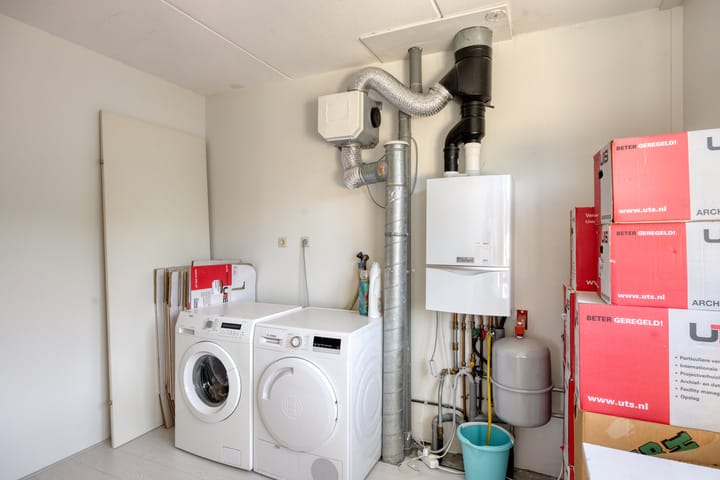 Foto 39 van Smaragd 73