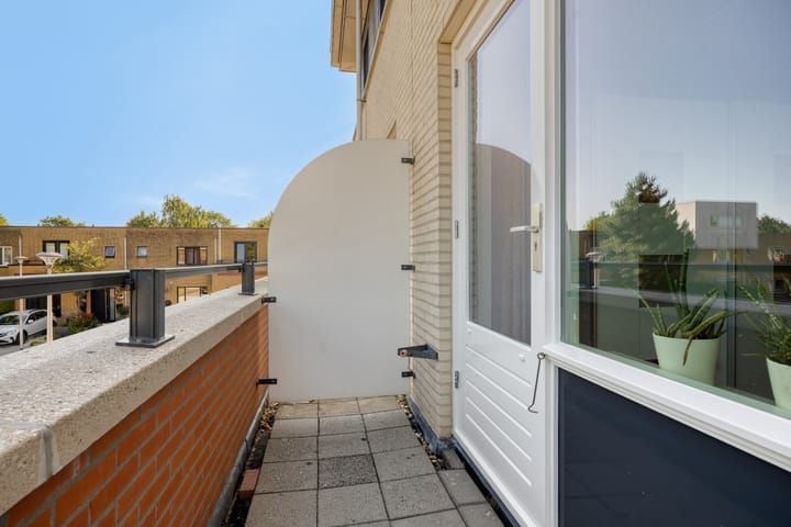 Foto 41 van Smaragd 73