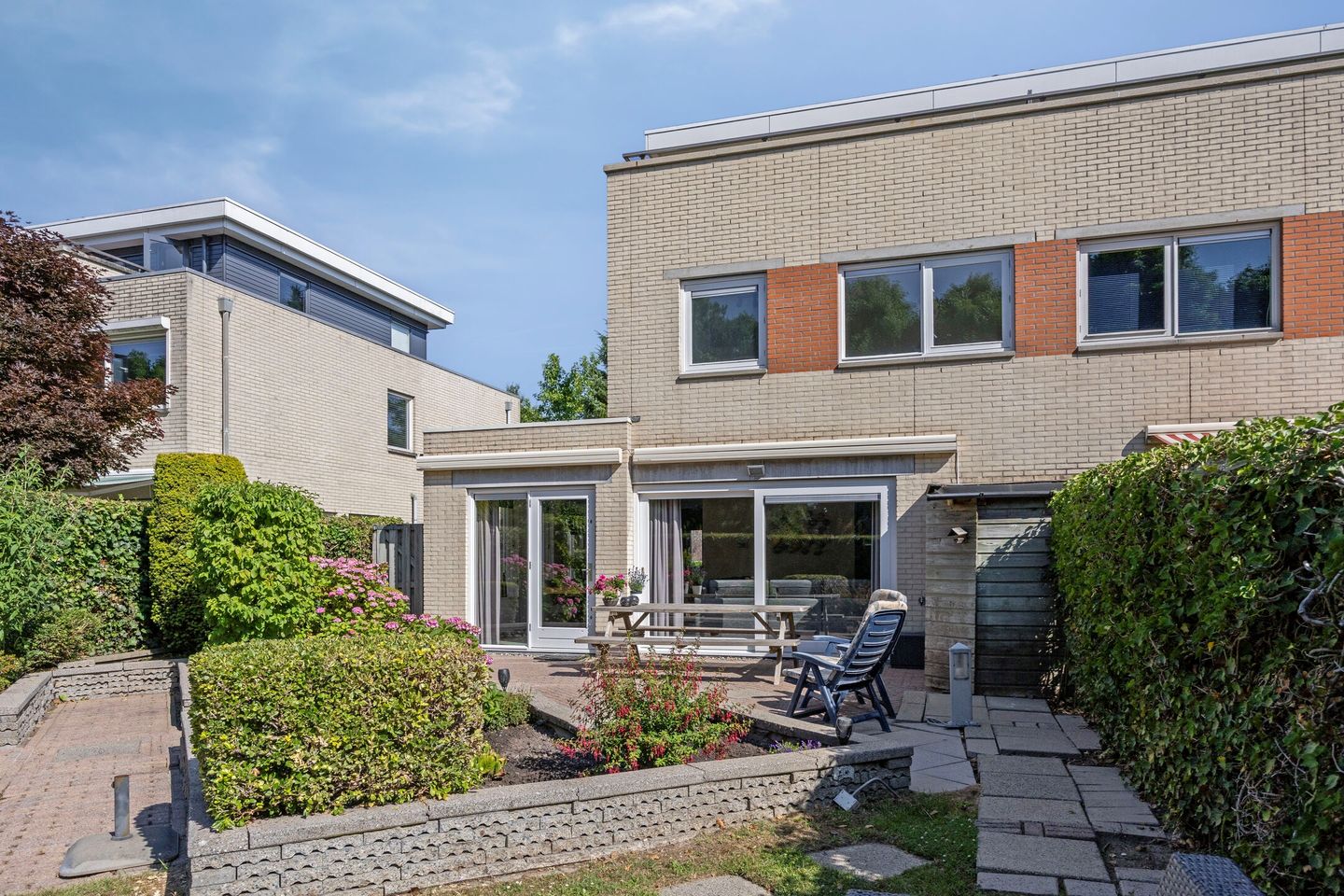 Foto 49 van Smaragd 73