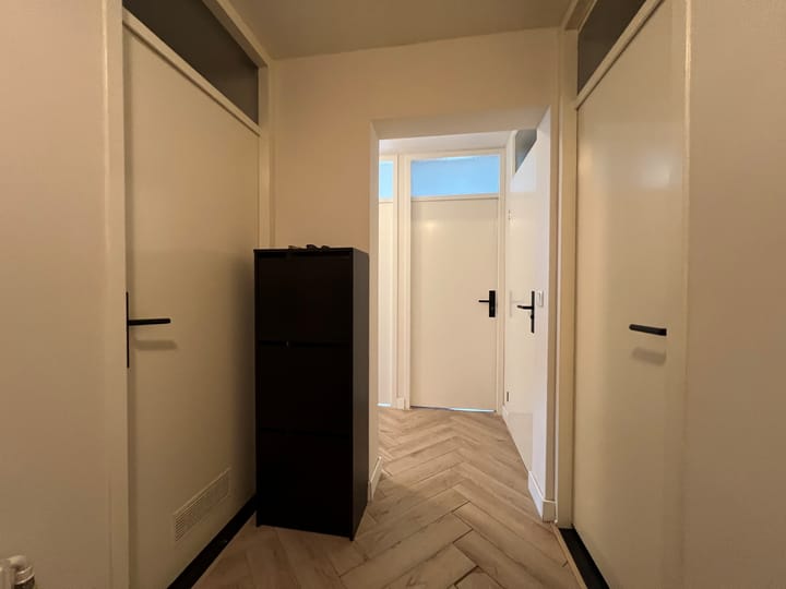 Foto 7 van Gevers Deynootweg 1096-A