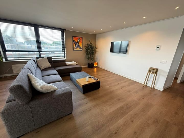 Foto 2 van Fluweelboomlaan 29