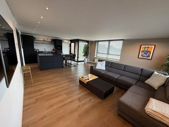 Foto 3 van Fluweelboomlaan 29