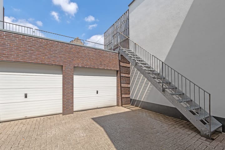 Foto 50 van Burgerhoutsestraat 1-F