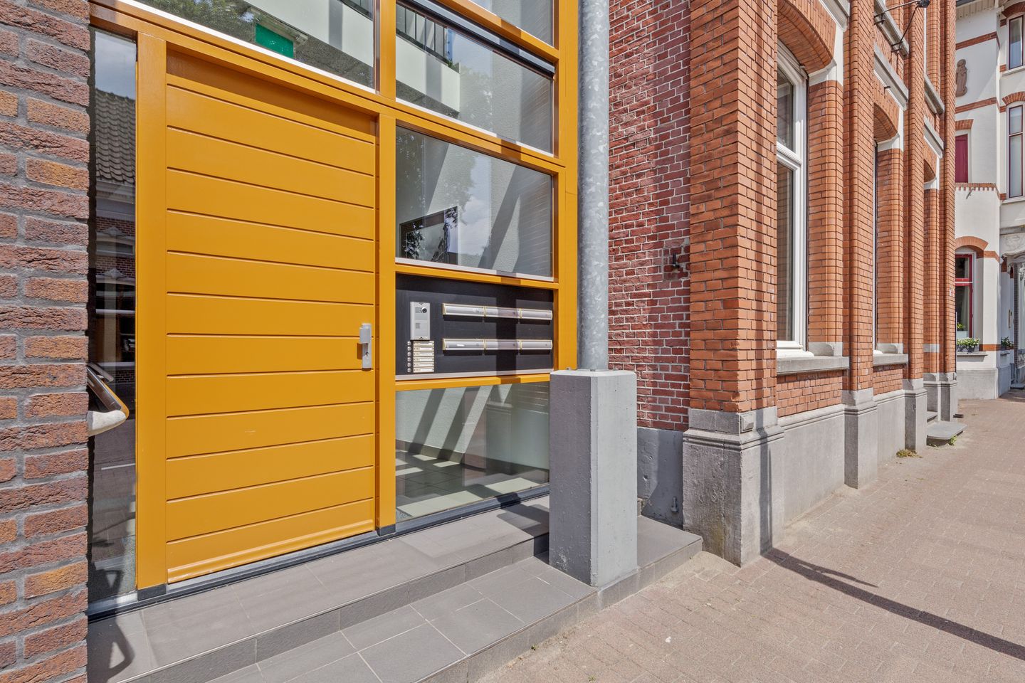 Foto 55 van Burgerhoutsestraat 1-F