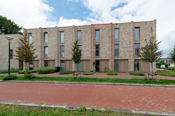 Foto 1 van Larikslaan 3-E